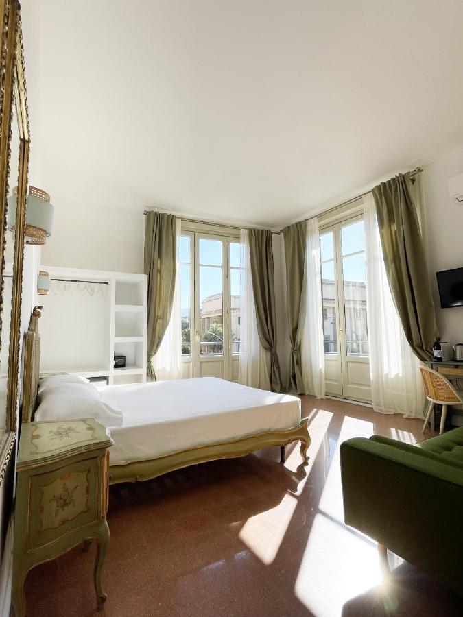 Isola - Smart Aparthotel Messina Esterno foto