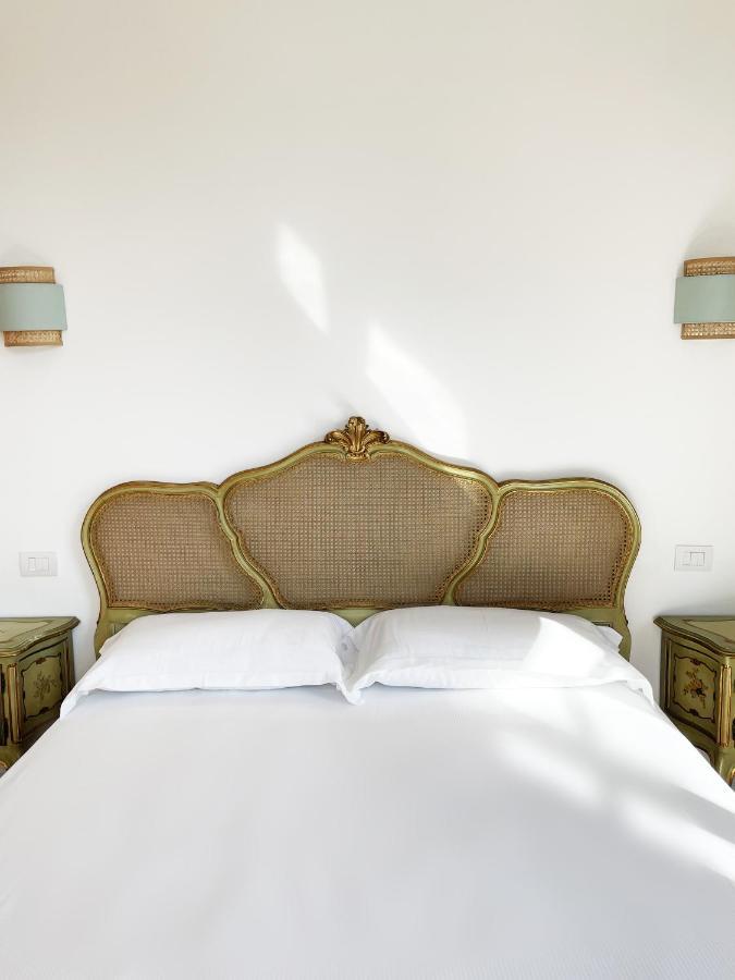 Isola - Smart Aparthotel Messina Esterno foto