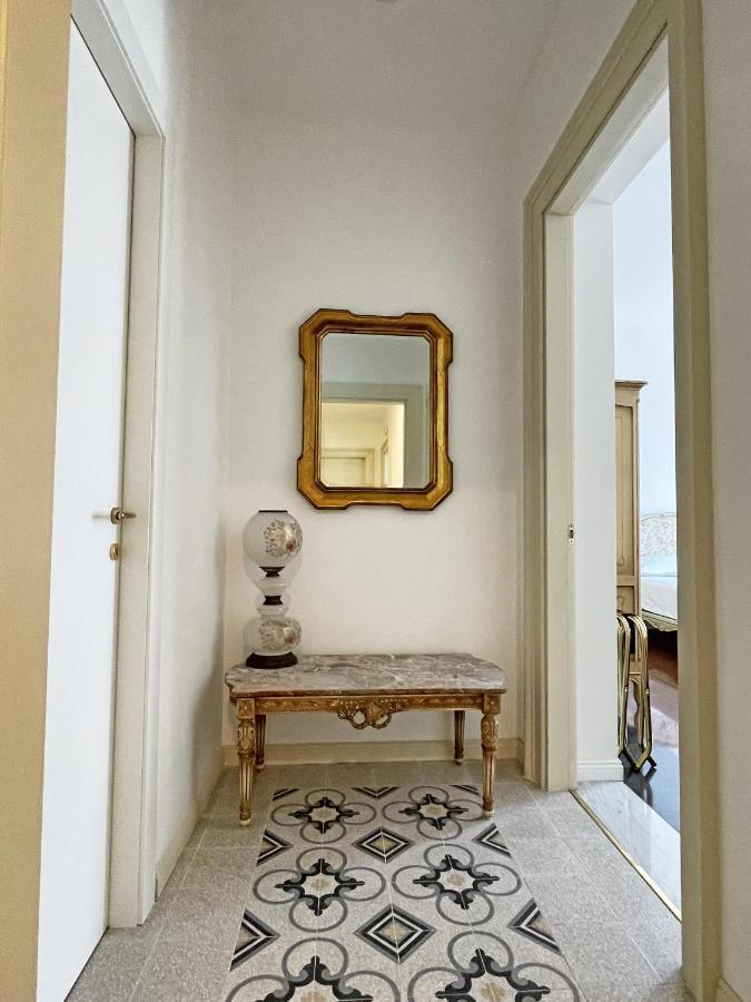 Isola - Smart Aparthotel Messina Esterno foto