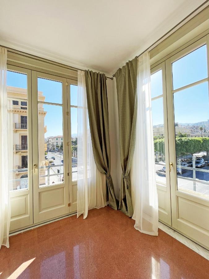Isola - Smart Aparthotel Messina Esterno foto
