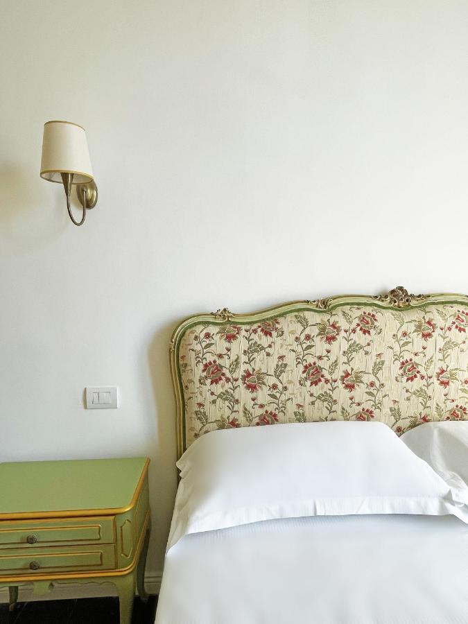 Isola - Smart Aparthotel Messina Esterno foto