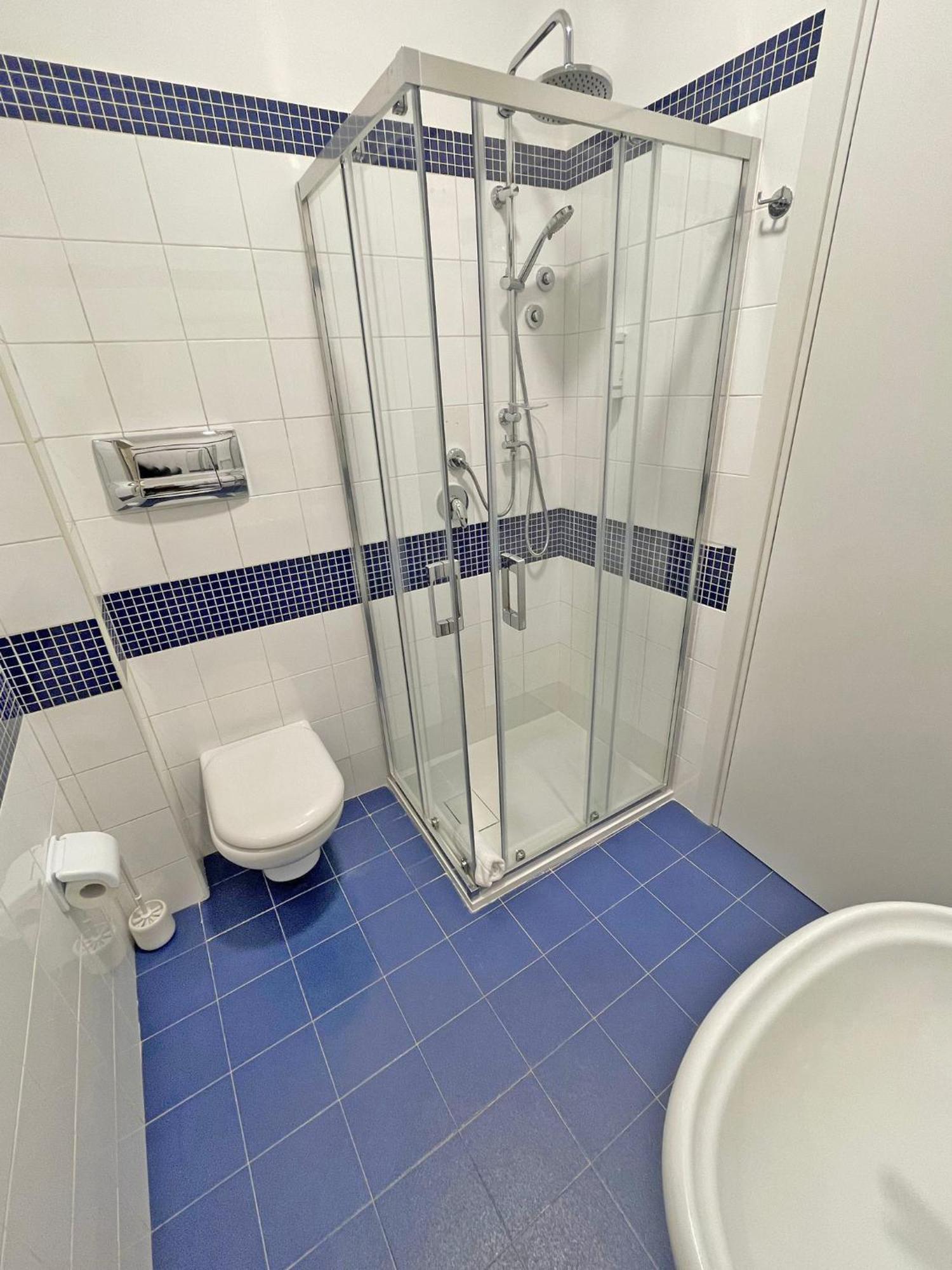 Isola - Smart Aparthotel Messina Esterno foto